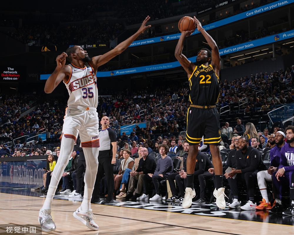 使得他们在 使得他们在