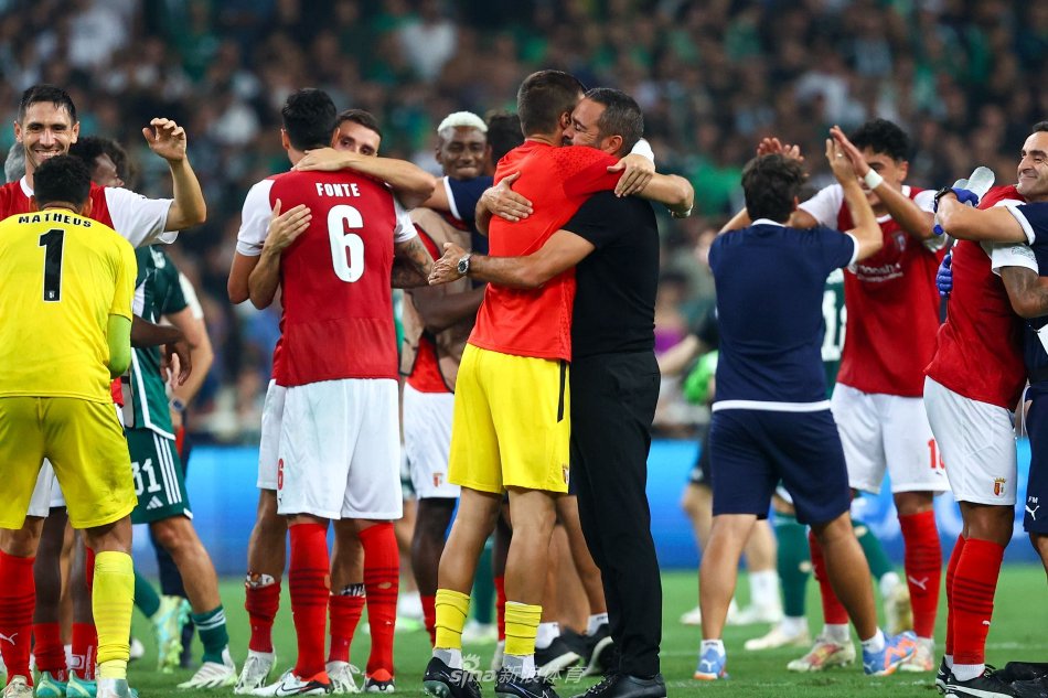 一场比赛的 一场比赛的